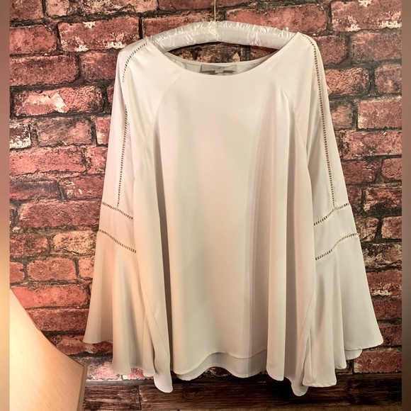 LOFT Tops - Loft size large ivory/cream colored polyester blouse